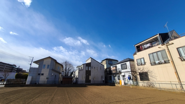 土地を売ってほしいと訪問してくる理由とは？しつこい場合の対処...の画像