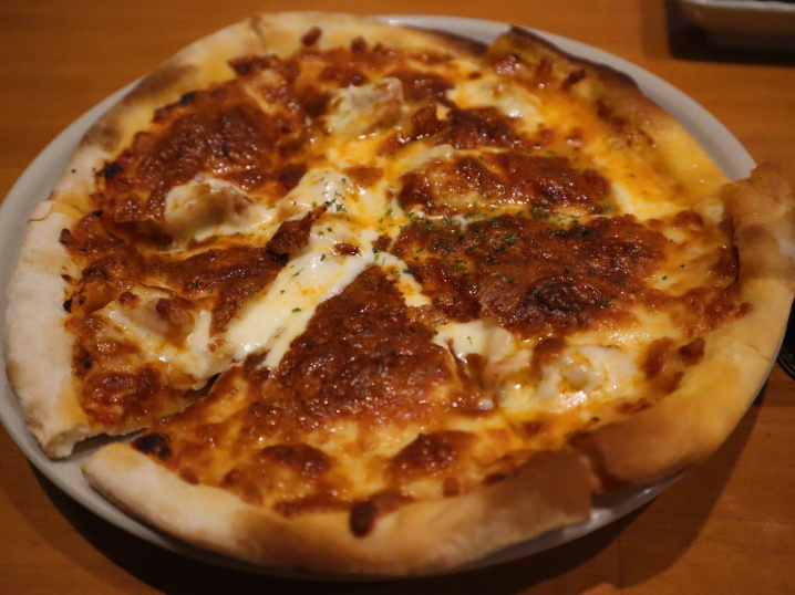 松山市朝生田町にある濃厚なチーズののったPIZZAが有名で家...の画像