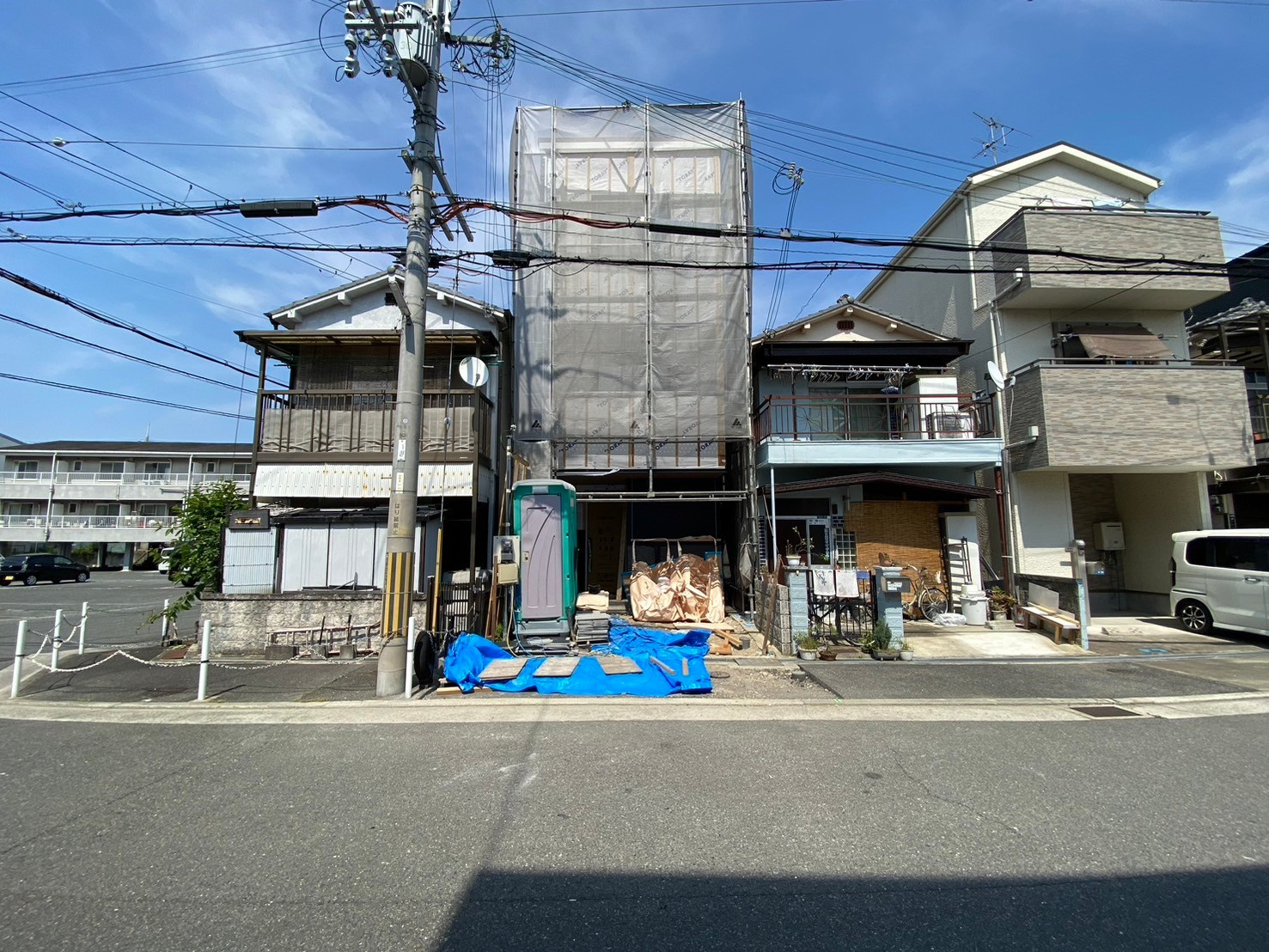 【新築建売⑥】泉大津市虫取町の建築写真更新です(^^)vの画像