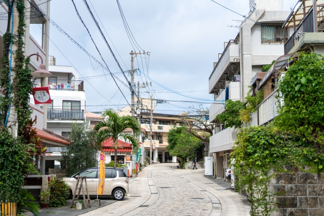 北海道 vs 沖縄：地域ごとの家づくりの工夫の画像