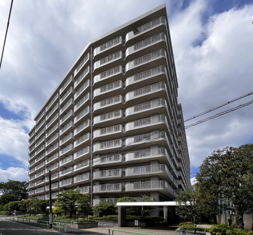 加賀ガーデンハイツ、プライスレスな眺望の住戸、金沢小学校の学...の画像