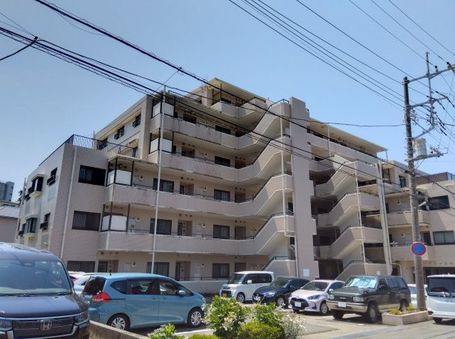 三島市の暮らしを楽しもう。三島市若松町若松町の中古マンション...の画像