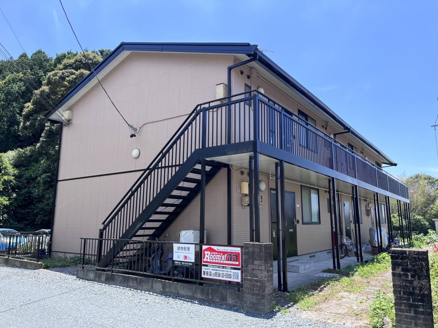 袋井市村松　木造アパートの画像
