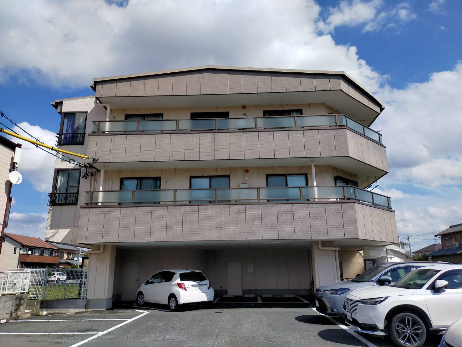 浜松市中央区西ヶ崎町　区分マンション２部屋の画像