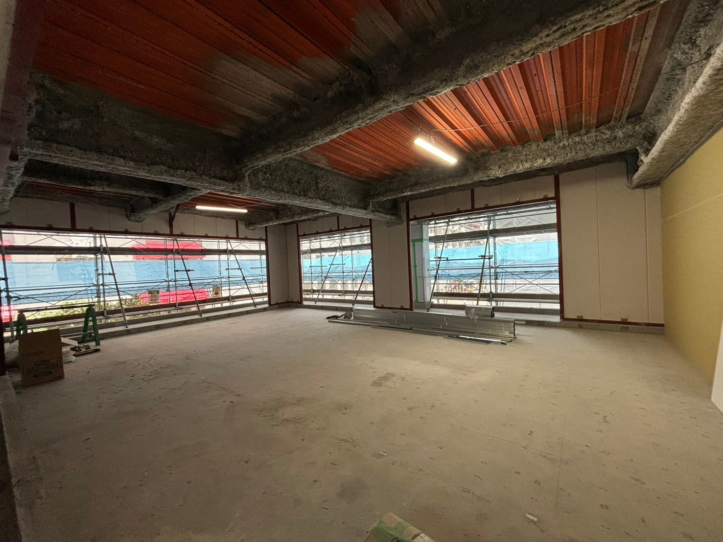 ☆大改装工事中の建物に行ってきました☆の画像