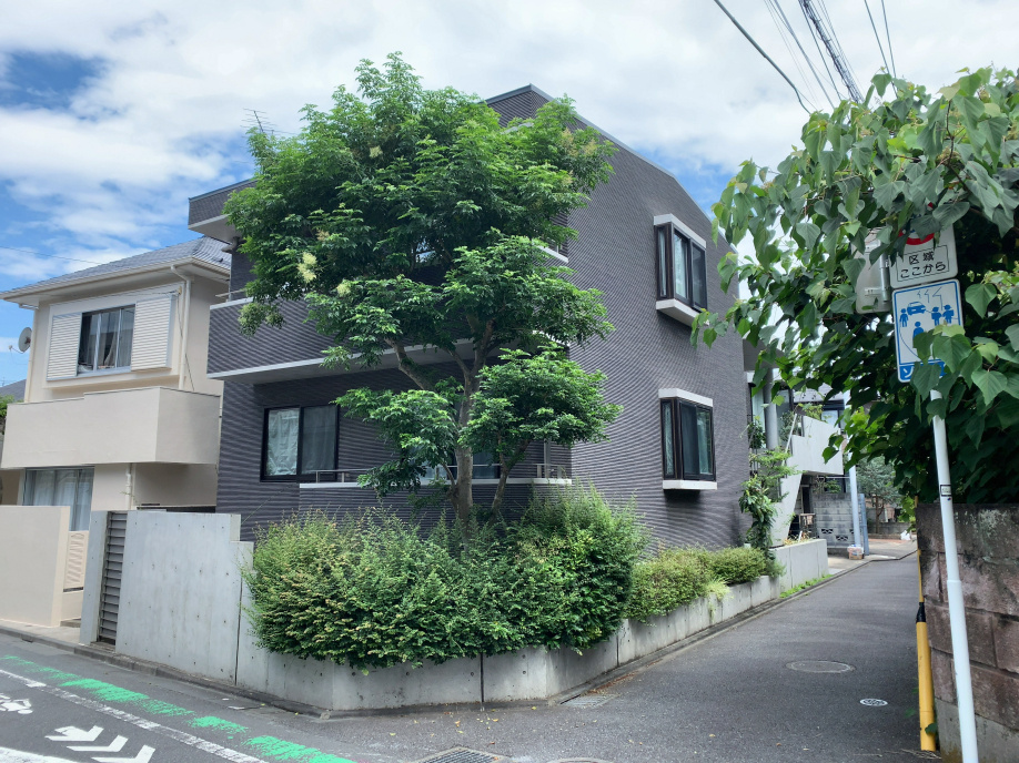 [新着物件]新宿区西落合1丁目RC造二世帯住宅｜29,800...の画像