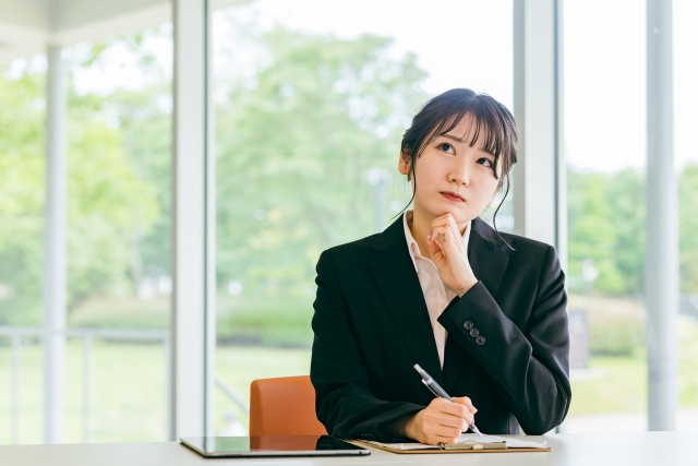 不動産の共有名義を解消する方法とは？解消しないリスクとあわせ...の画像