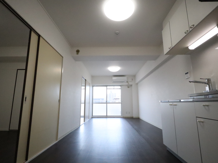 松山市南江戸の城西中学校の隣にあるマンションの１室を２LDK...の画像