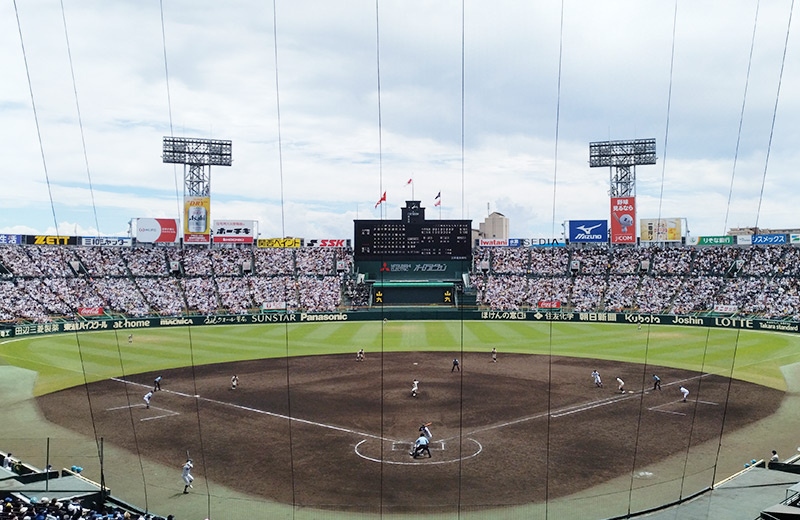 夏の甲子園大会の画像