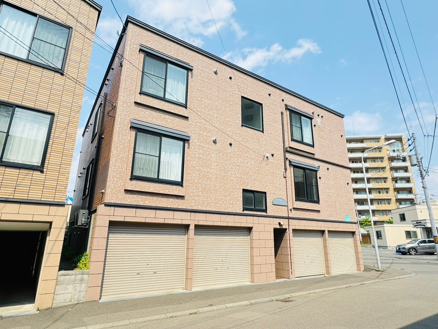 【プラダハウス】地下鉄徒歩4分でエアコン付きの1LDK！の画像