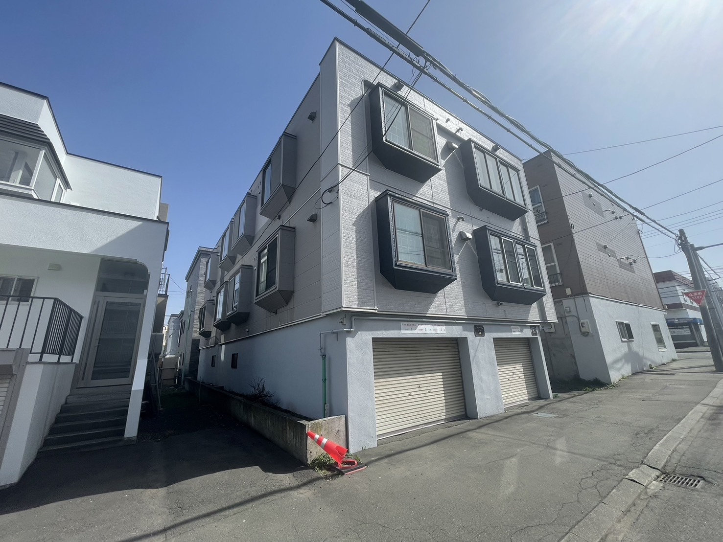 【ローヤルハイツ本郷】フルリフォーム済で綺麗な室内です！の画像