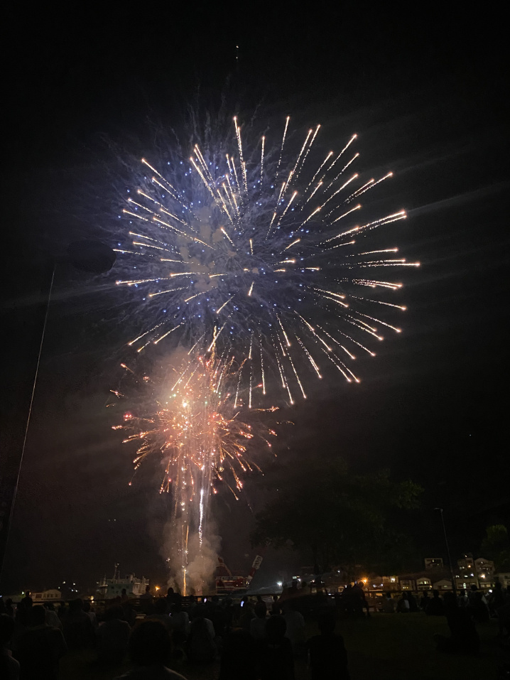もう8月も終わりですね　～八幡浜市みなと花火大会～の画像