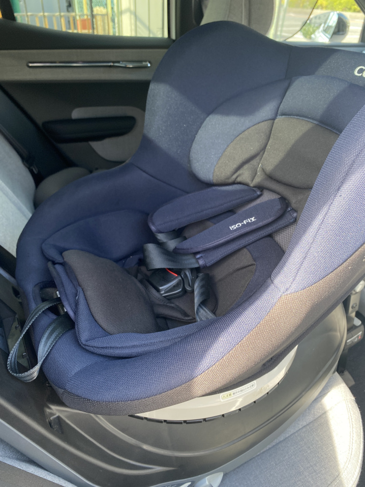 チャイルドシートあります(０歳〜４歳くらいまで、建売の内見）の画像