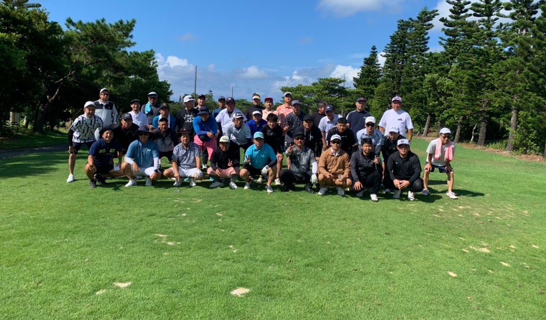 糸満中学校OBゴルフ大会の画像