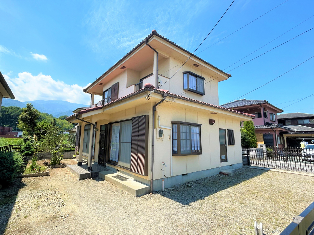 韮崎市大草町若尾 中古戸建 4LDKのフルリフォーム住宅の画像
