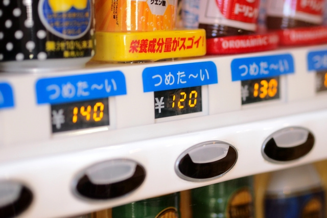 賃貸管理物件の共用部に自動販売機を設置する方法は？メリットも...の画像