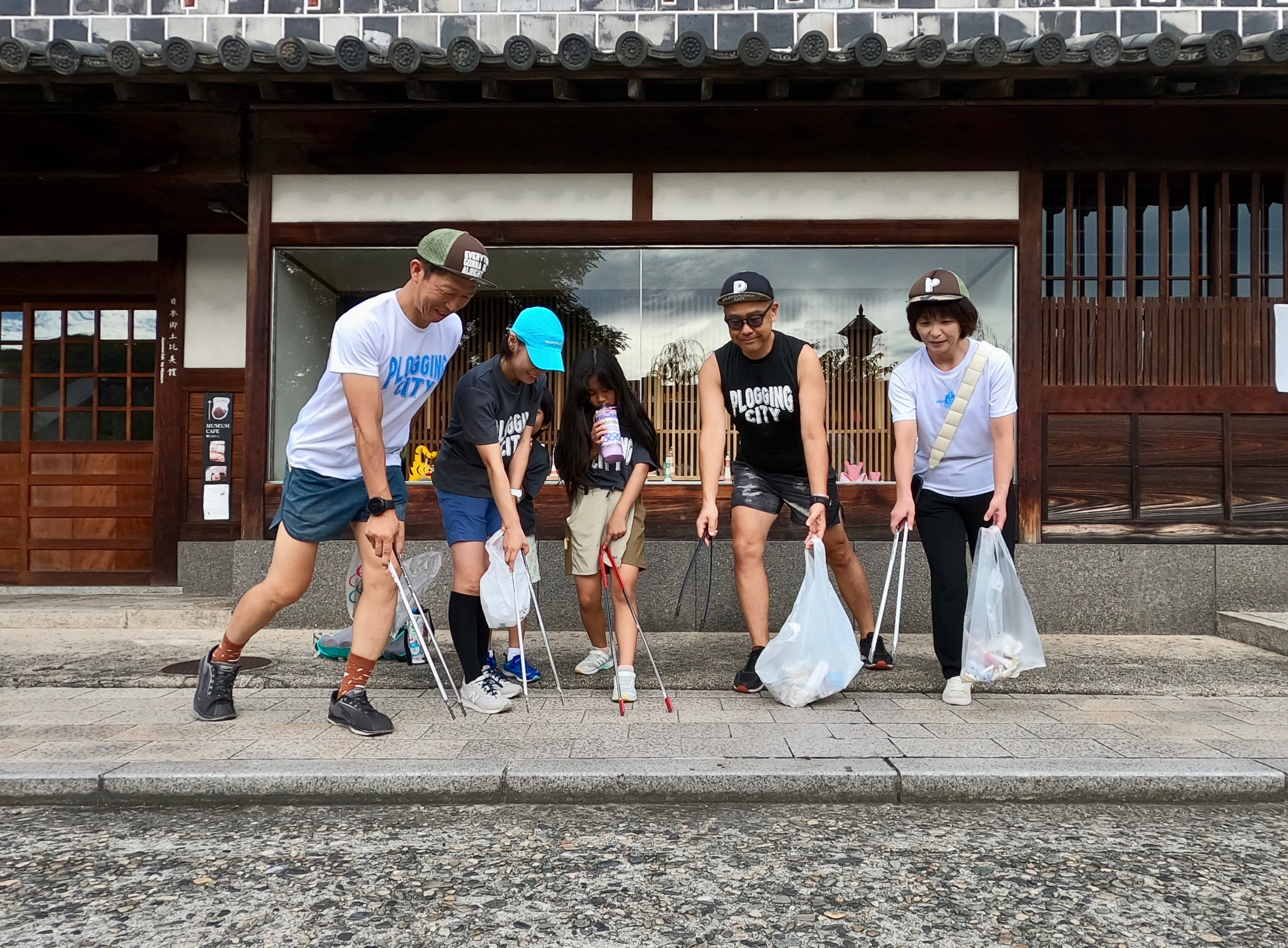 今日は【倉敷】美観地区周辺を綺麗にしました✨ー【倉敷市】でボ...の画像