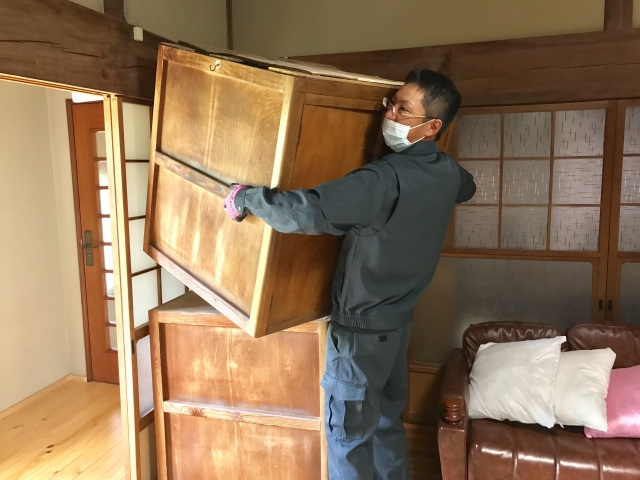 「実家じまい」とは？荷物の処分方法や実家じまいにおける事前準...の画像