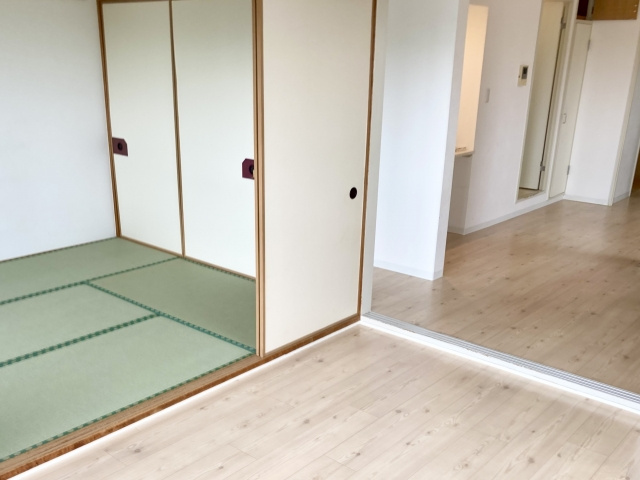 和室と洋室それぞれのメリットは？洋室にリフォームする費用を解...の画像