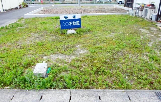 土地購入前に確認しておきたい注意点は？後悔しない土地選びのコツをご紹介の画像