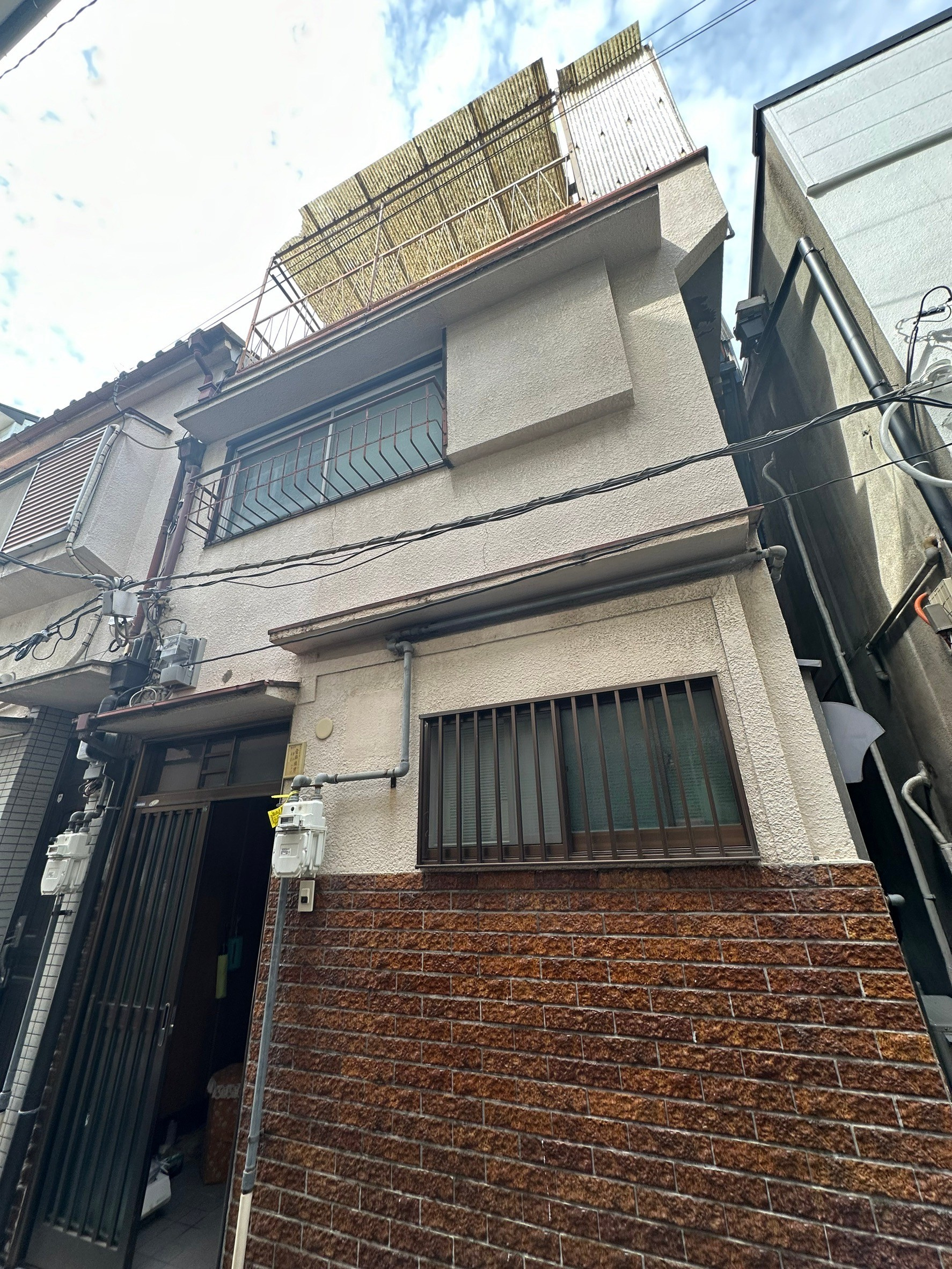 西区九条南　中古テラスの画像