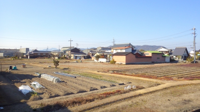 農地の売却は難しい？売却時にかかる税金や売却方法についてご紹介