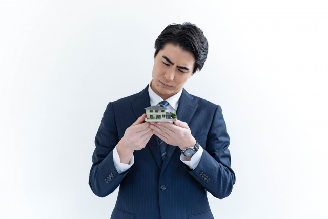 不動産売却のよくある悩みと解決方法！お金と売れないときの悩みも解説の画像