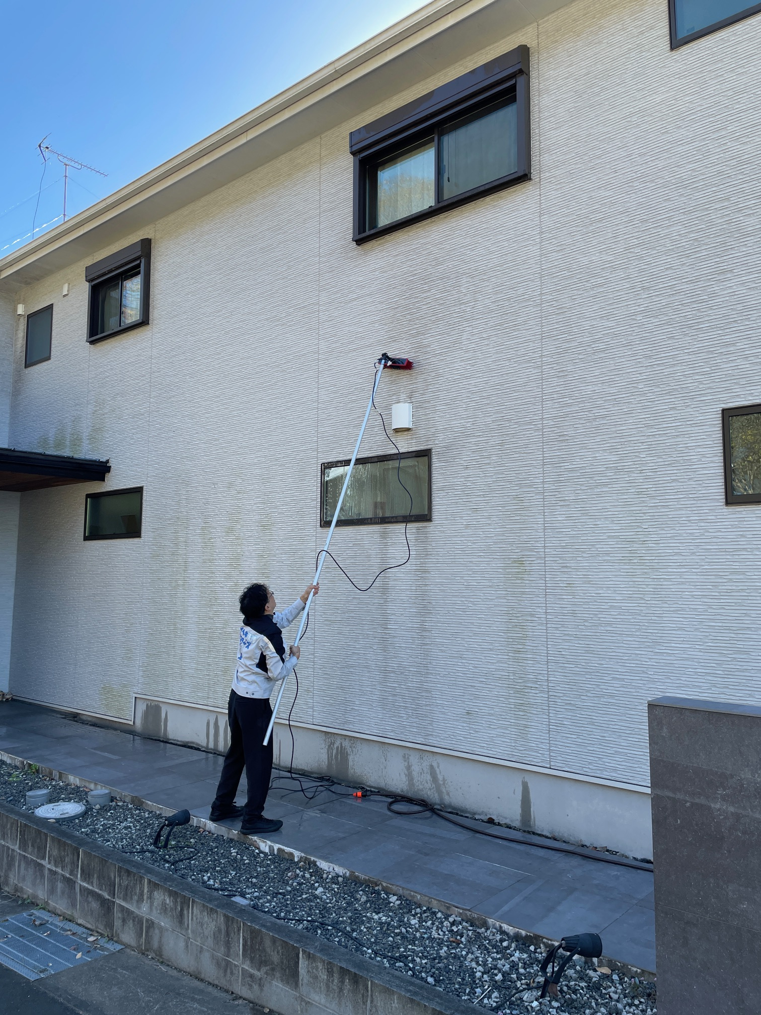 戸建の塗り替えはまだ早い！？の画像