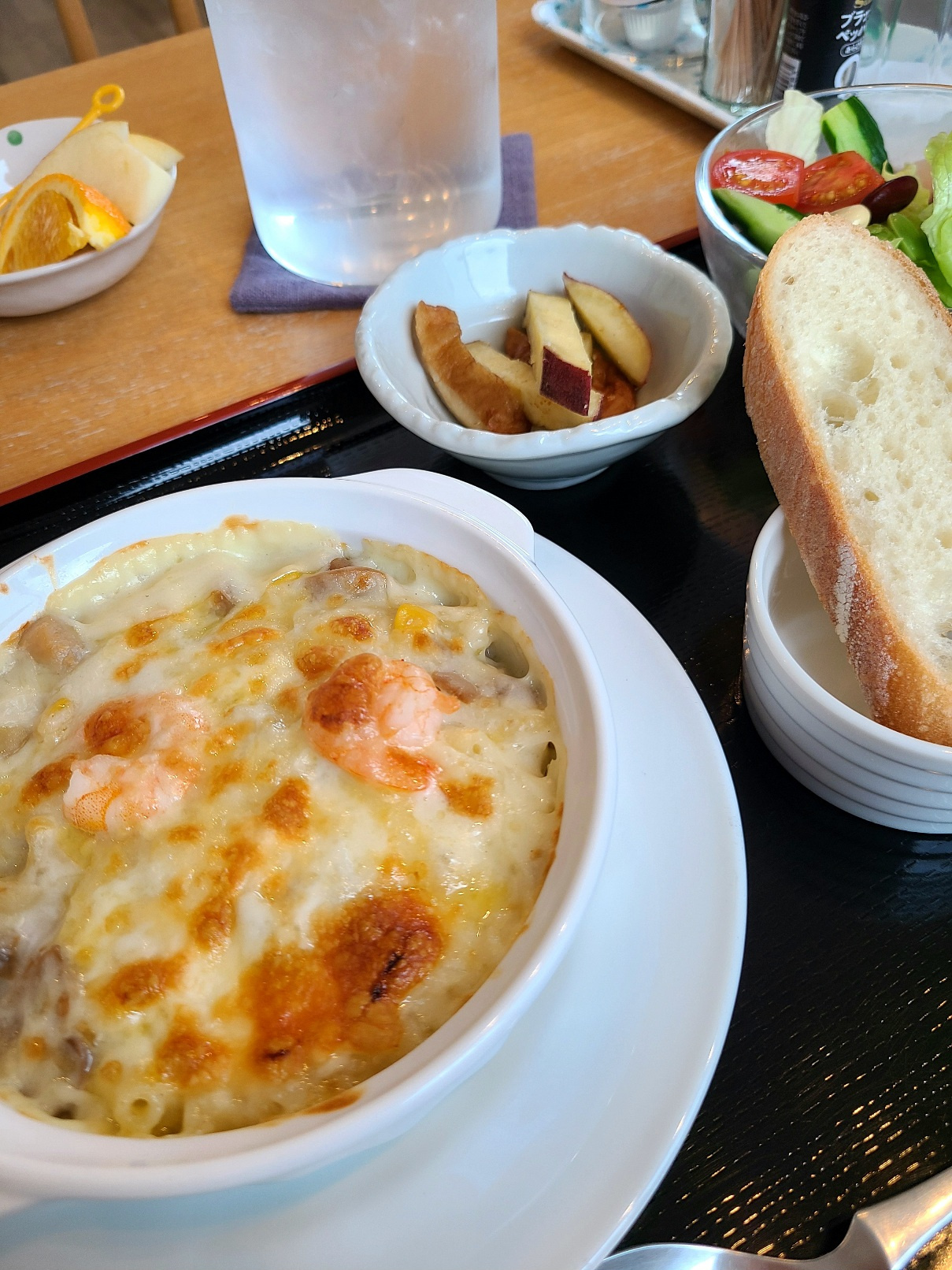 『カフェまる。』でグラタンセット食べました！新潟市東区ランチ...の画像