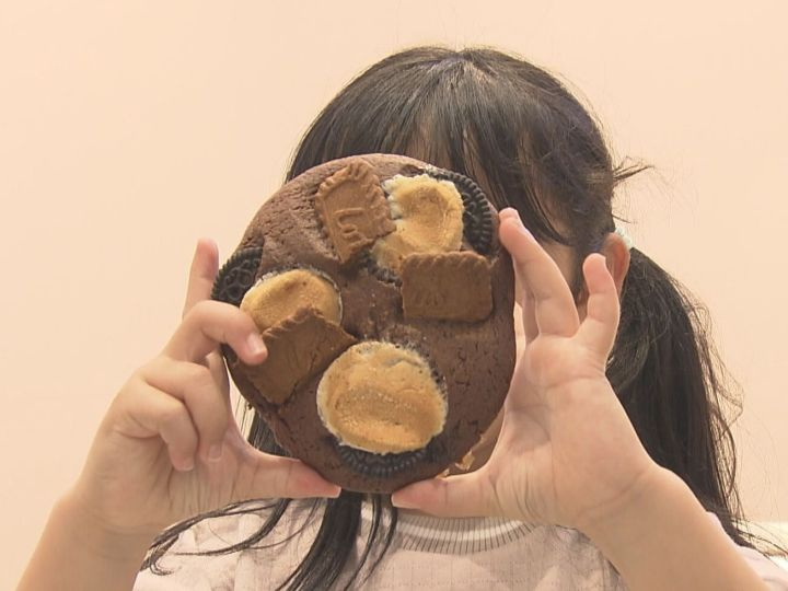 背徳の巨大クッキーの画像