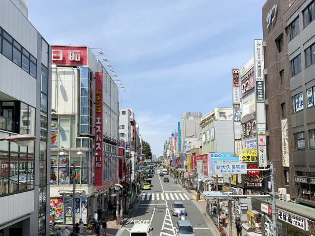 新大久保駅