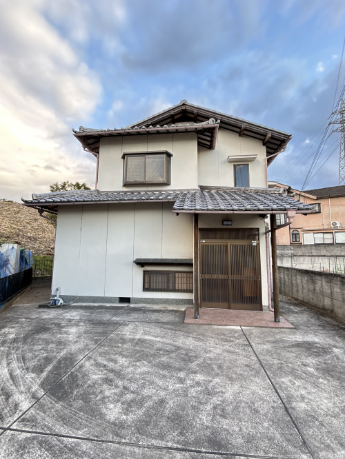 岸和田市土生町13丁目一戸建の画像