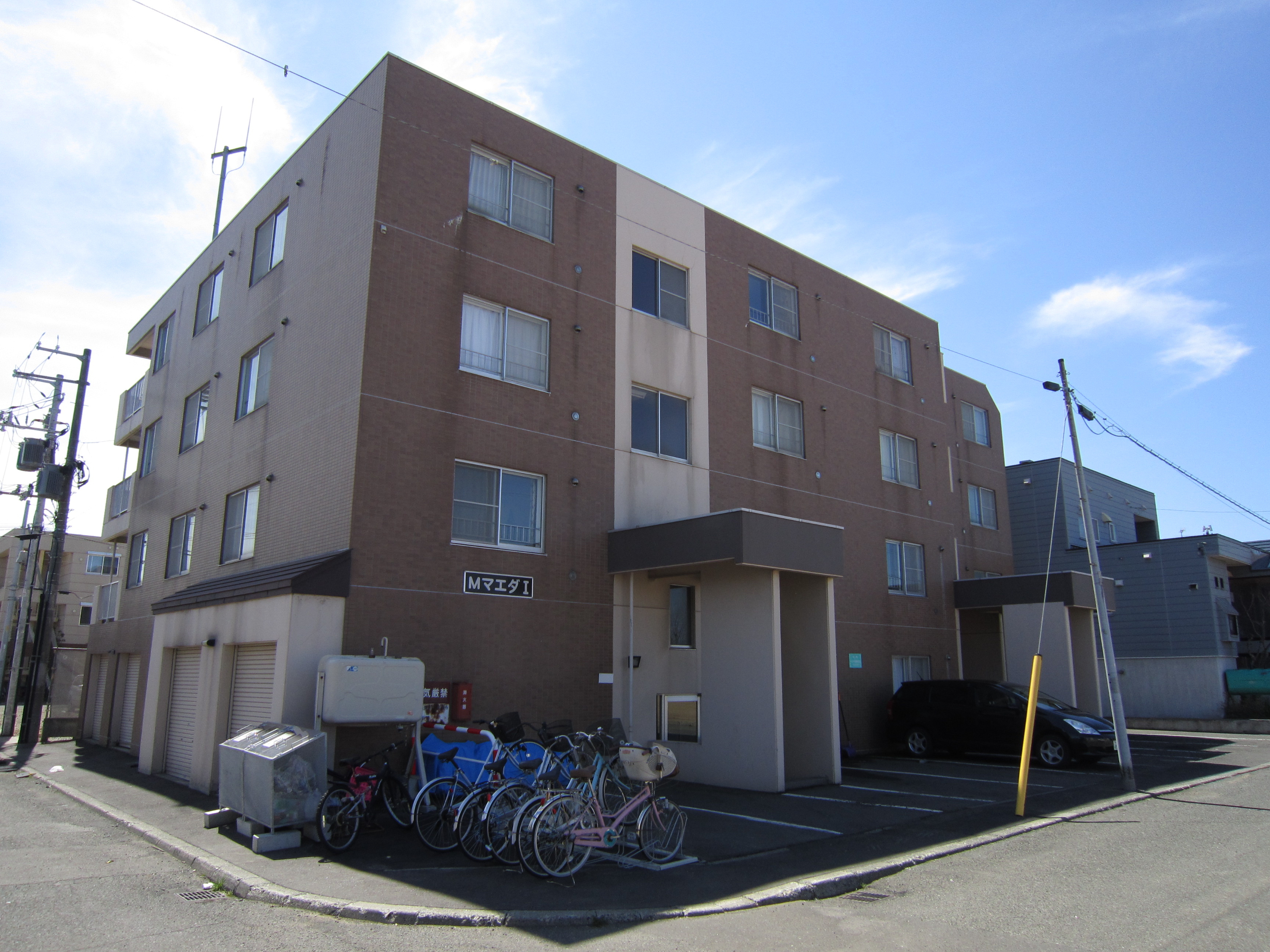 【M・マエダⅠ】高齢者入居可！エアコン付きで夏も快適です！の画像