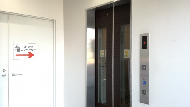 マンション購入でエレベーター横の部屋はあり？メリット・デメリ...の画像