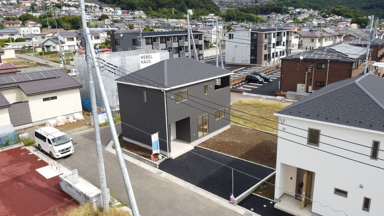 甲府市山宮町の角地・南向き・4LDK新築戸建て｜土地60坪以...の画像