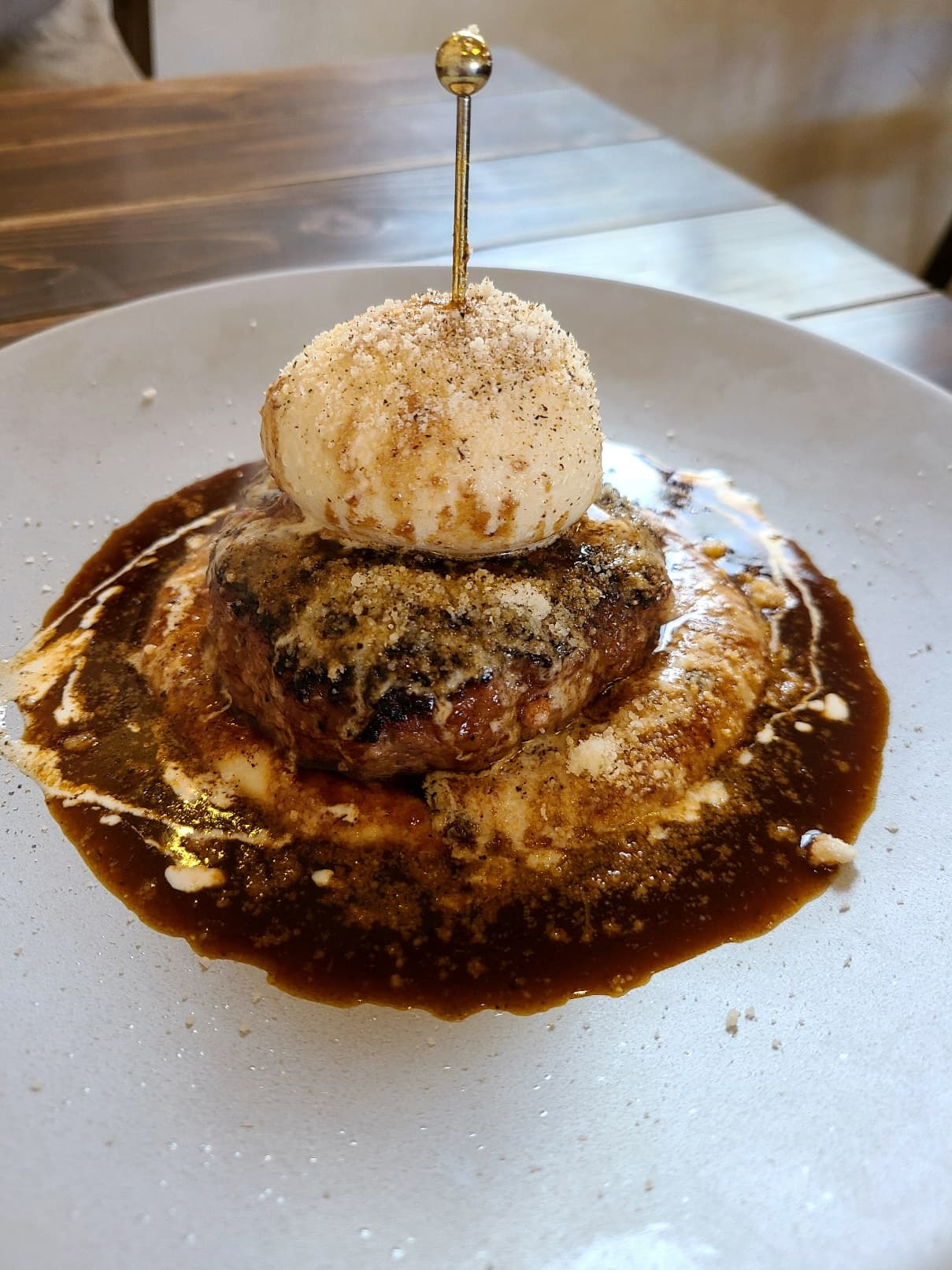新潟市鳥屋野潟を眺めて絶品ハンバーグが味わえるカフェ「FLA...の画像