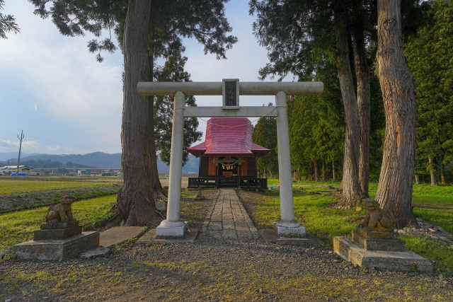 湯沢市にある「白山神社」の概要！歴史や見どころもご紹介の画像