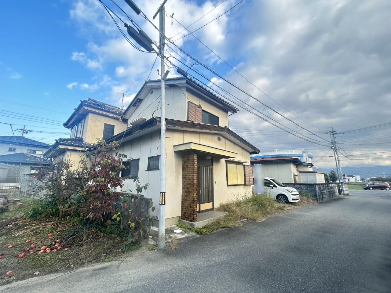 【甲斐市西八幡】南小学校徒歩5分！内外装リフォーム済み中古戸...の画像