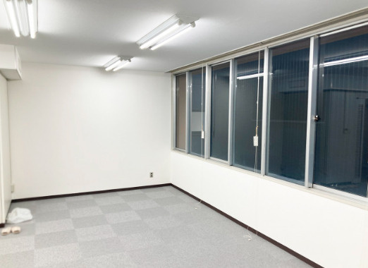 ＼四条烏丸の貸オフィス／の画像