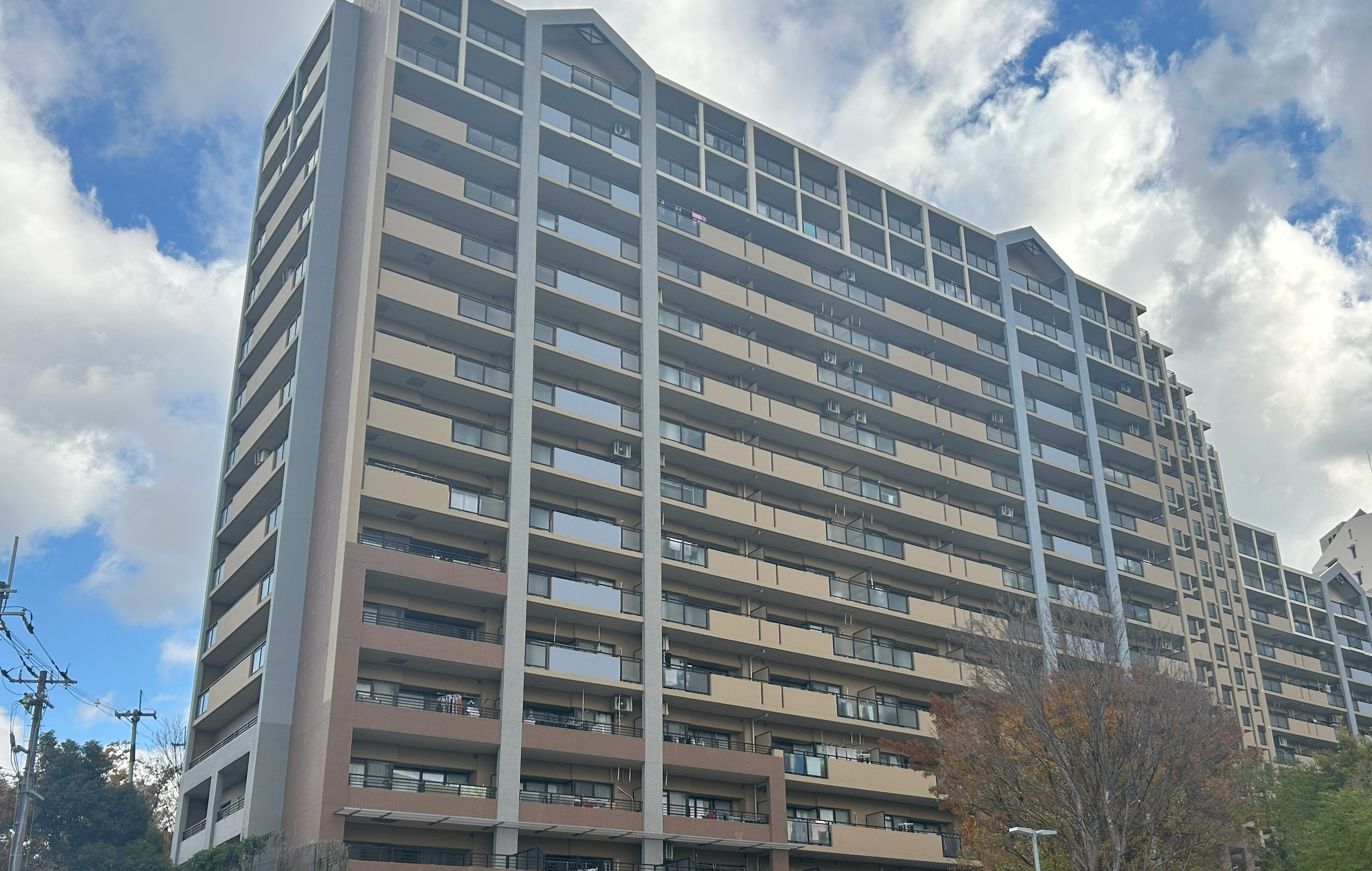 エバーランドシティ新泉北2番館 成約情報 2025年2月