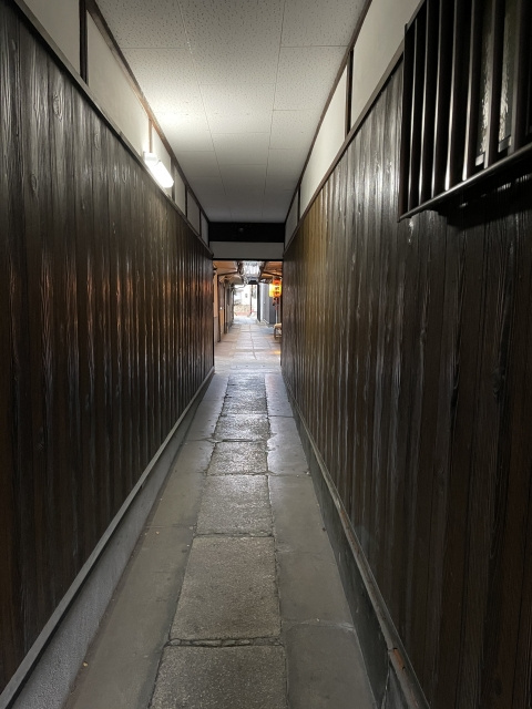 京都のトンネル路地奥住宅を買うときの注意点は？購入前の確認ポ...の画像