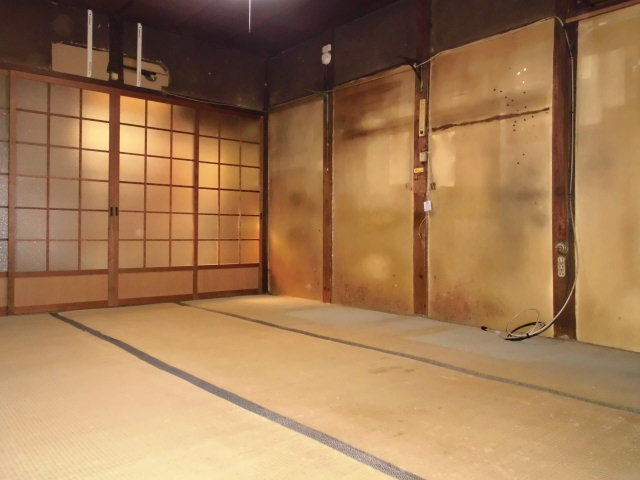 尼崎市内の朽ち果てそうな建物でも即金買取OK！の画像