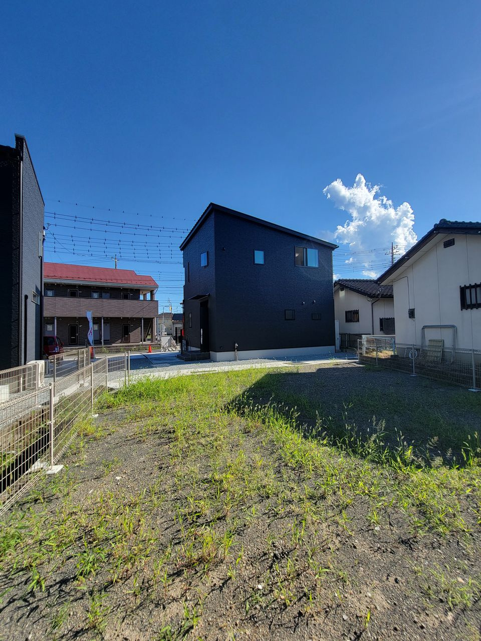 甲斐市竜王のオール電化新築住宅｜南道路＆敷地88坪で陽当たり...の画像