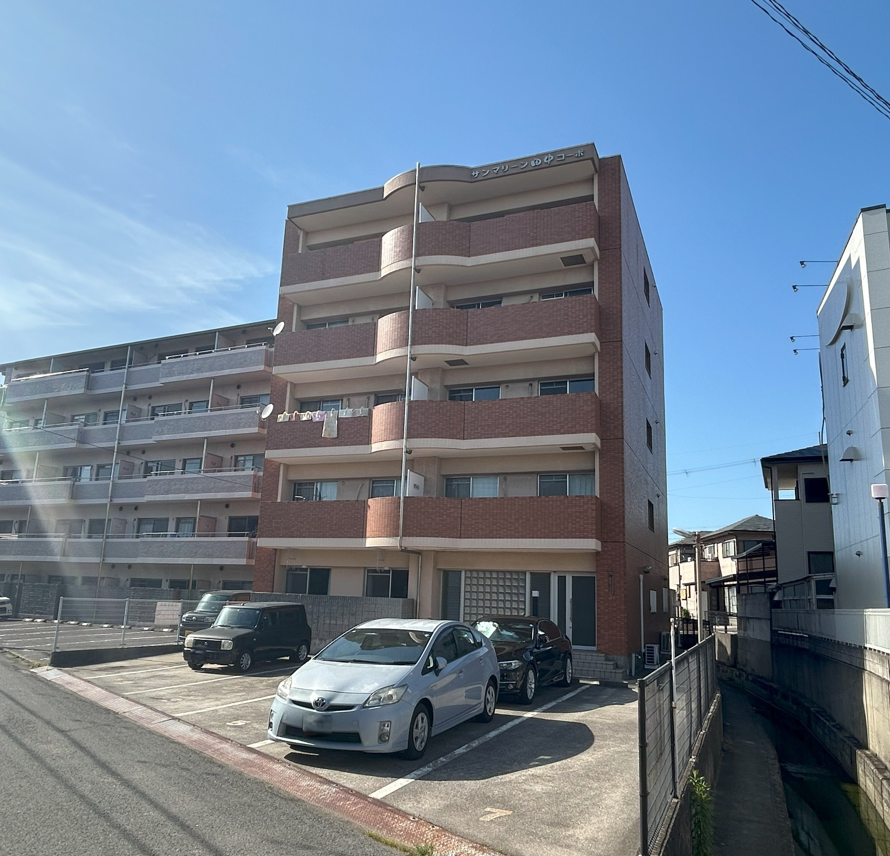 ☆ご売却依頼物件　価格変更☆　和歌山市土入1棟収益マンション...の画像
