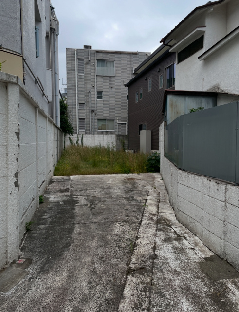 不動産売却検討中の方へ相続不動産の売り方は？接道なし土地の注...の画像