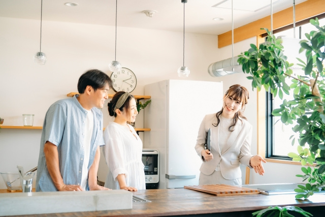 内見と内覧の違いについて！見学時のチェックポイントや当日の流...の画像