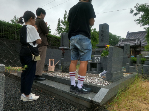 今日は、山の日プロギングと墓参りと実家周りに行って来ました！...の画像