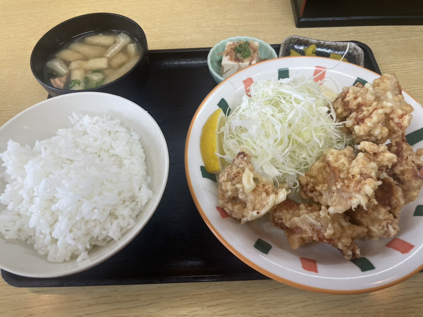 【御影ランチ】大満足の唐揚げ定食！「なかよし」で味わう昔なが...の画像