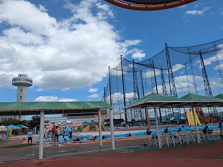 夏休み終わり！近隣プール営業日についての画像