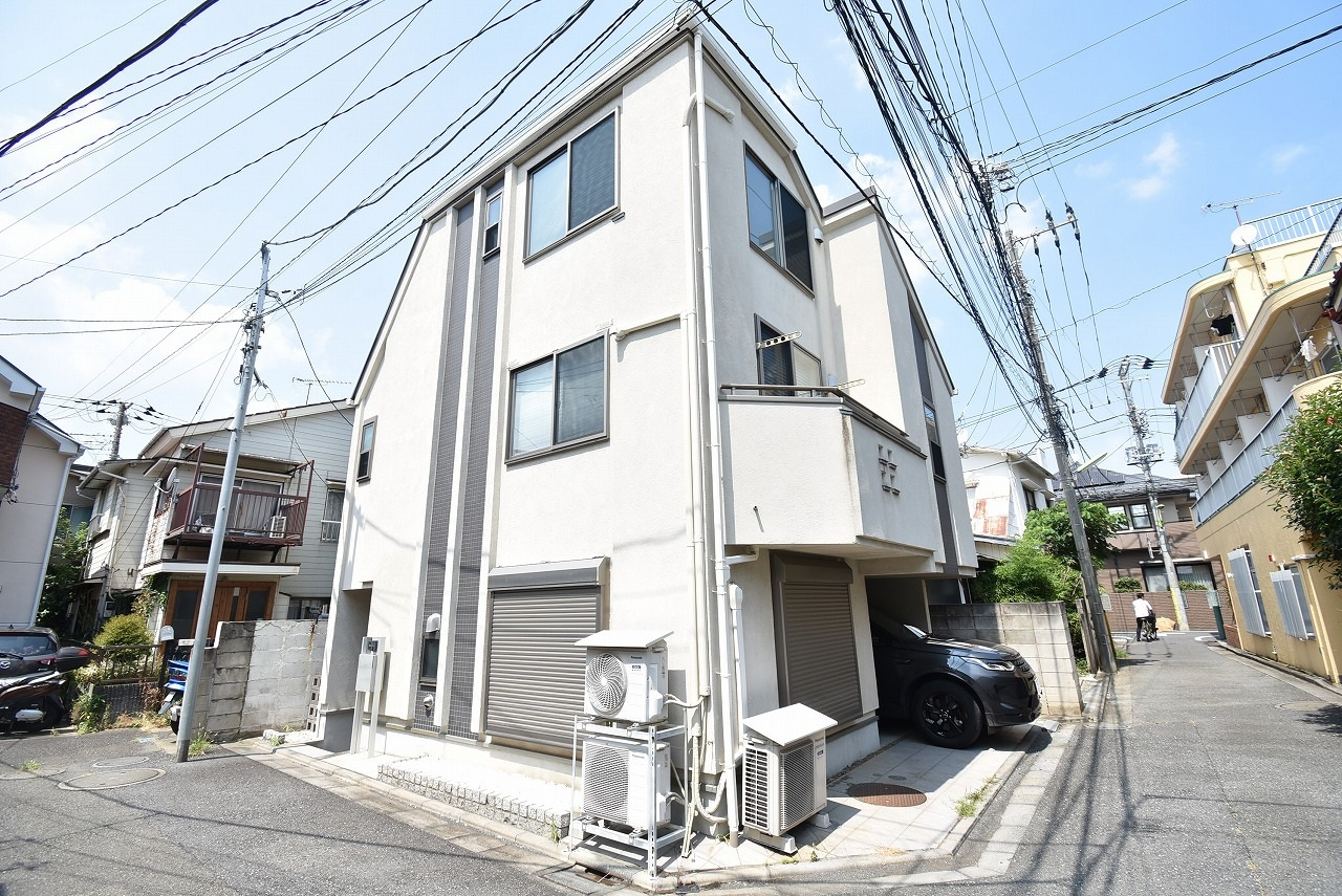 今が見逃せない！梅丘3丁目・築浅リフォーム済み戸建て　即入居...の画像